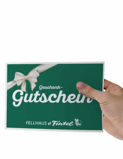 Gutschein_Hand
